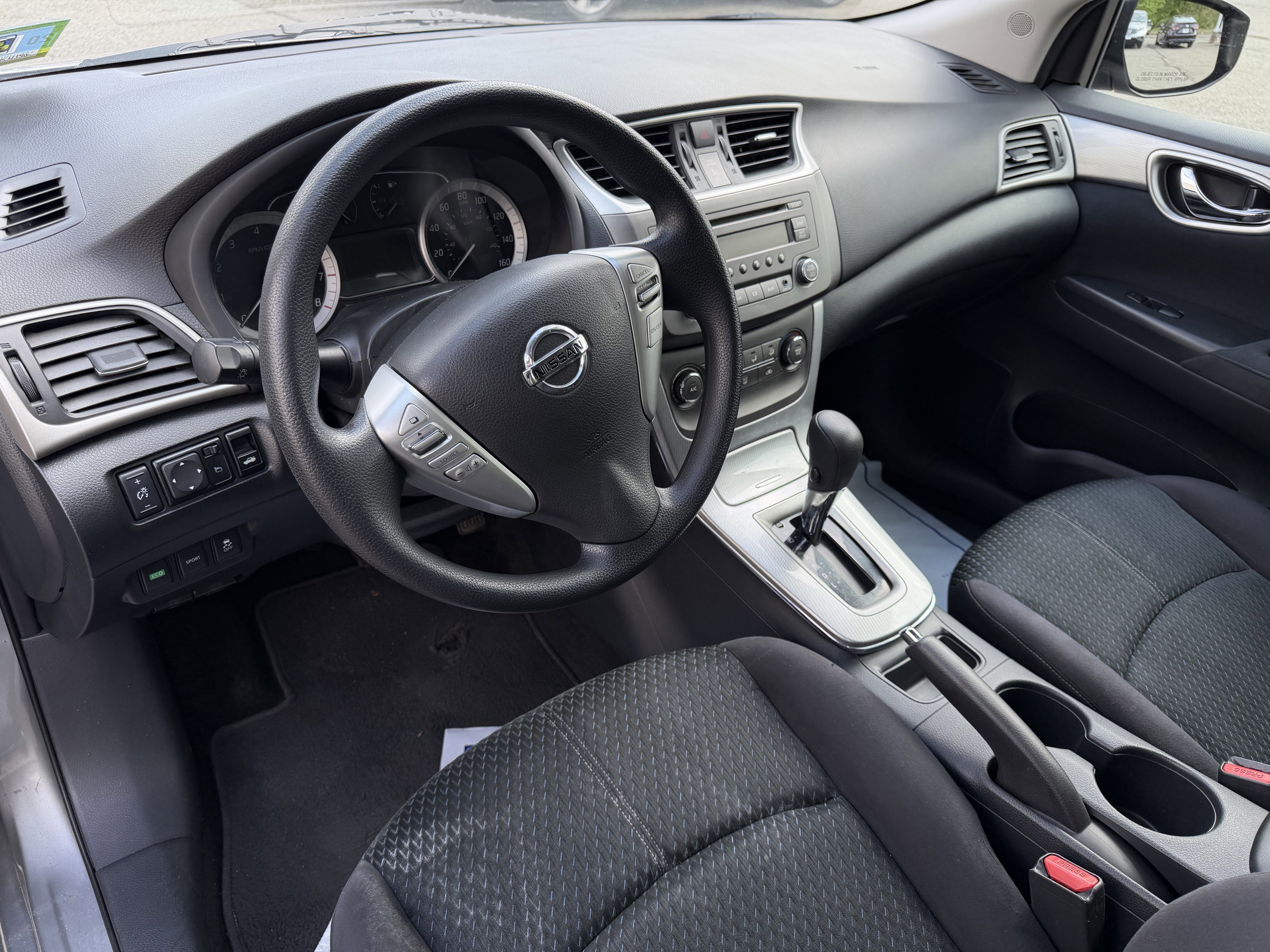 Used 2013 Nissan Sentra SR FWD image 9