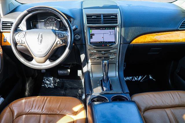 Used 2013 Lincoln MKX AWD image 23