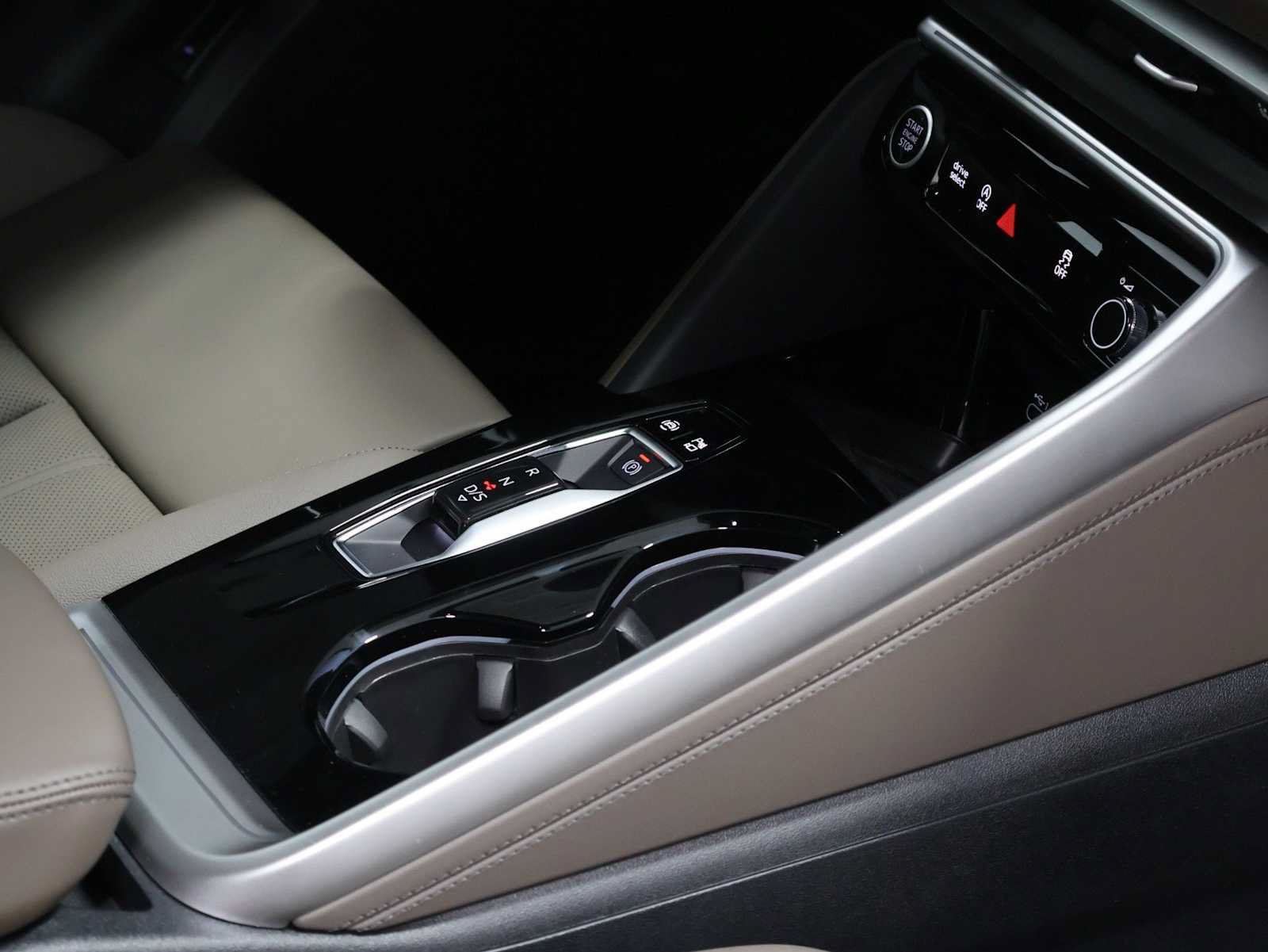 New 2026 Audi Q5 Premium AWD/4WD image 20