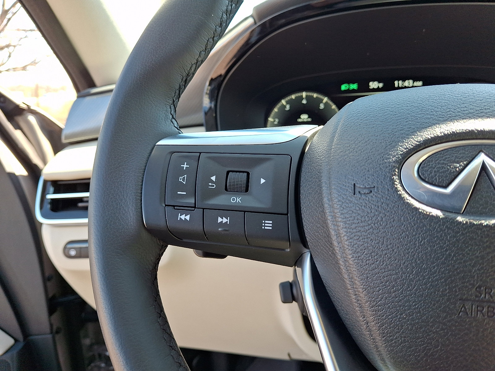 Certified 2023 INFINITI QX60 Luxe w/ Cargo Package image 22