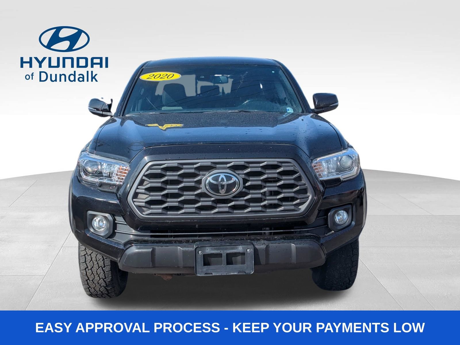 Used 2020 Toyota Tacoma TRD Off-Road w/ Technology Package image 12