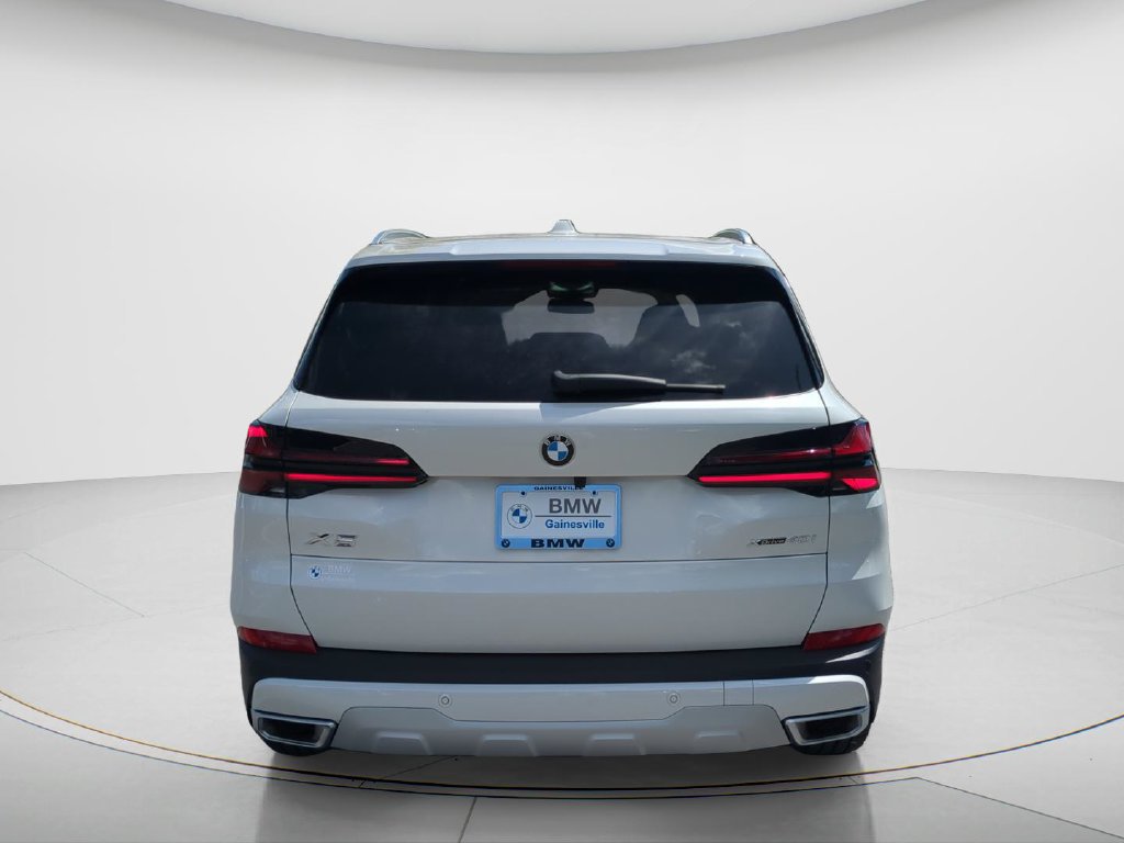Certified 2026 BMW X5 xDrive40i w/ Climate Comfort Package AWD/4WD image 6