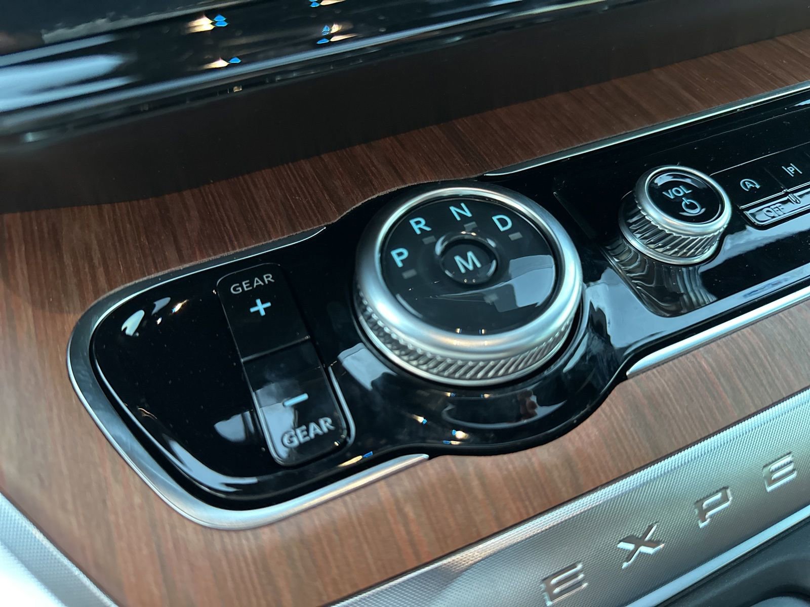 New 2025 Ford Expedition King Ranch image 24