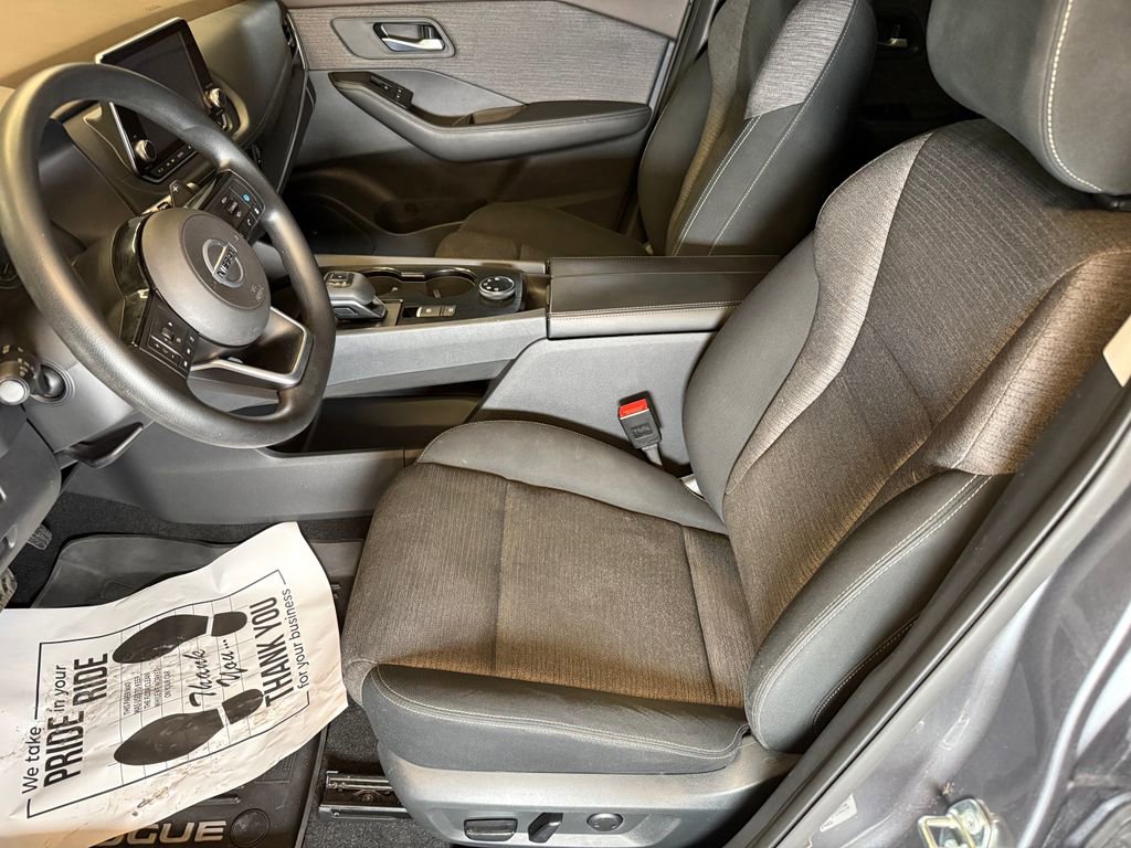 Used 2021 Nissan Rogue SV image 21