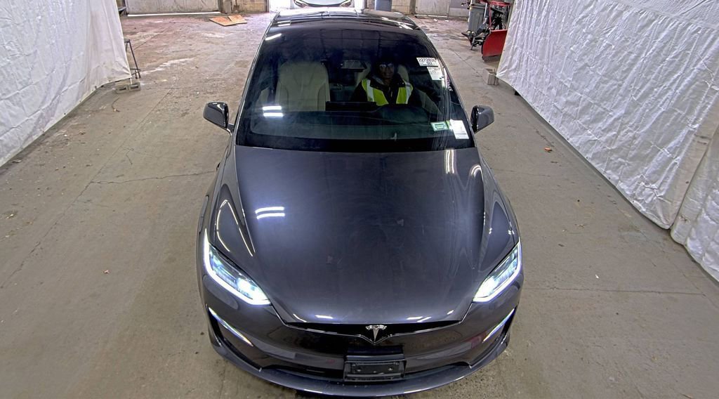 Used 2024 Tesla Model X Plaid AWD/4WD image 15