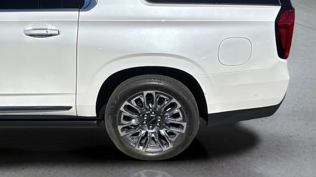 Used 2024 GMC Yukon XL Denali Ultimate image 35