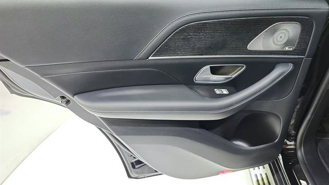 Used 2024 Mercedes-Benz GLE 53 AMG 4MATIC image 23