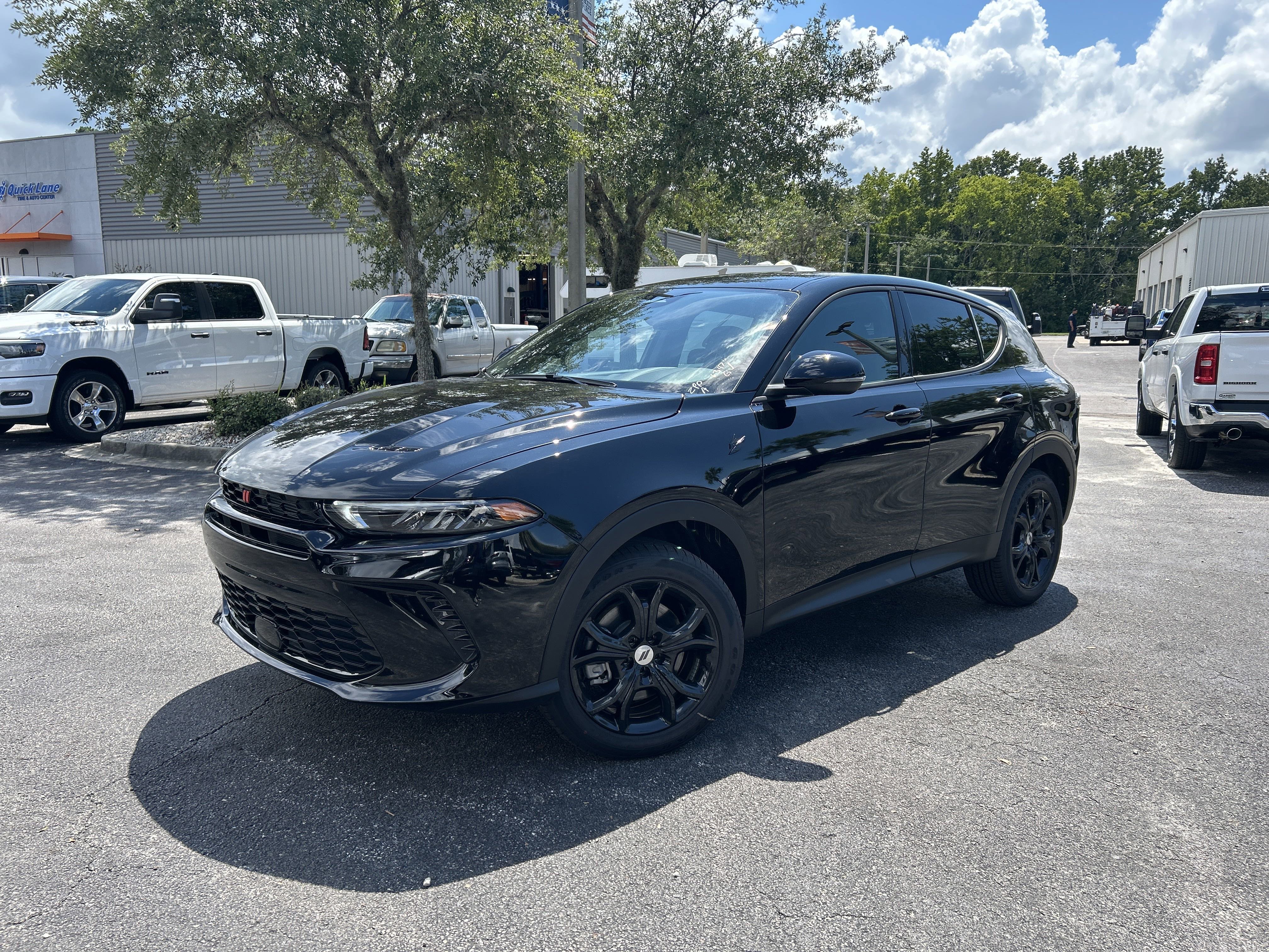 New 2025 Dodge Hornet GT w/ GT Blacktop Package image 4