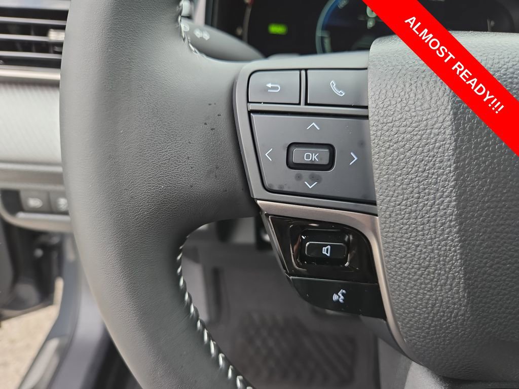 Certified 2025 Toyota Camry SE w/ Convenience Package FWD image 16