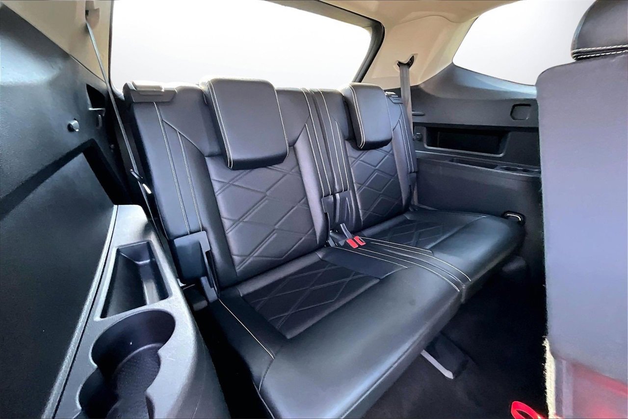 Used 2024 Volkswagen Atlas SE image 24