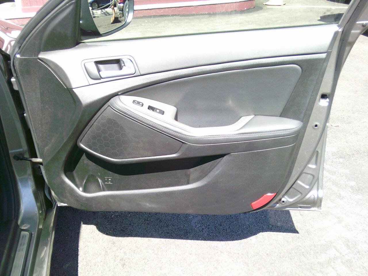Used 2015 Kia Optima SX image 19