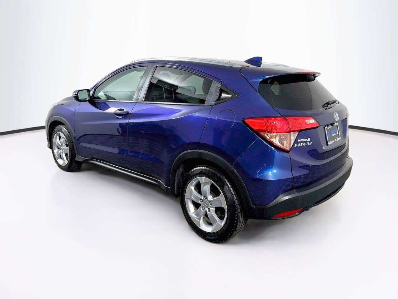 Used 2016 Honda HR-V EX-L image 6