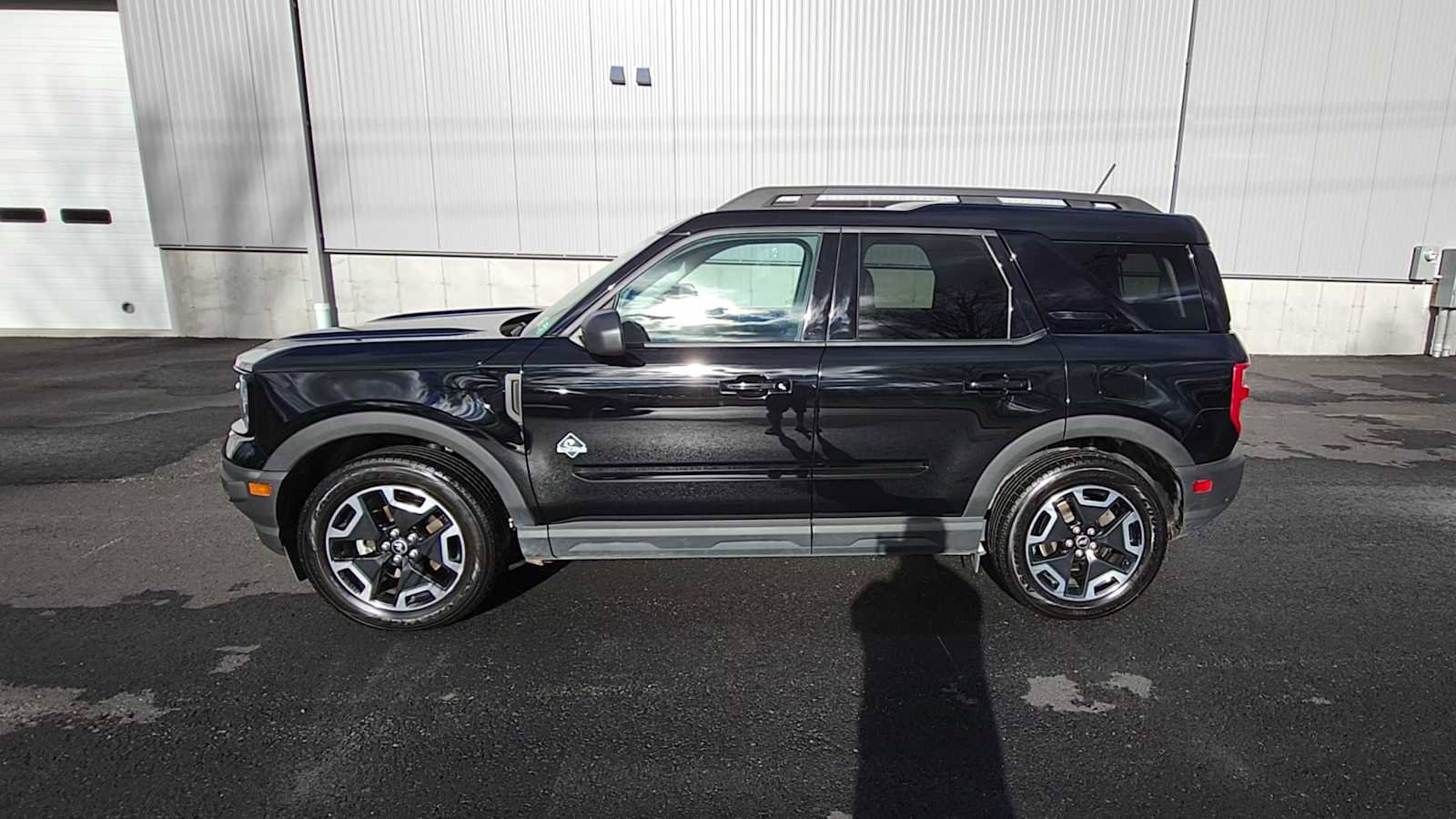 Used 2022 Ford Bronco Sport Outer Banks w/ Tech Package image 5