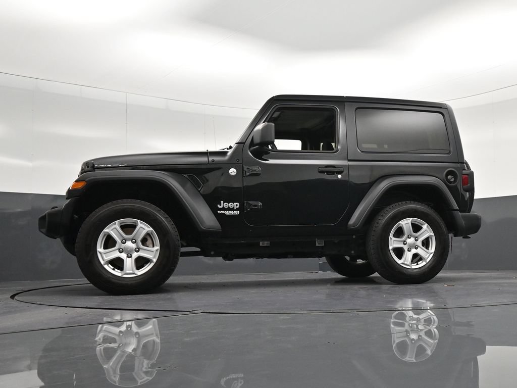 Used 2021 Jeep Wrangler Sport AWD/4WD image 31