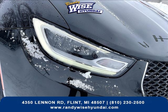 Used 2024 Chrysler Pacifica Limited image 29