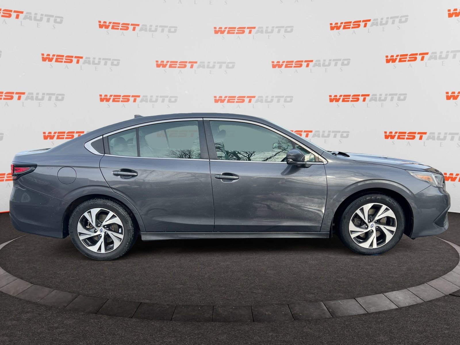 Used 2021 Subaru Legacy Premium AWD/4WD image 6