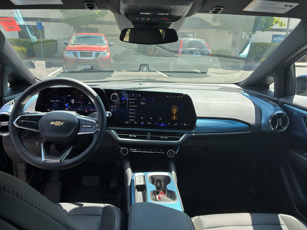 Used 2024 Chevrolet Equinox EV LT AWD/4WD image 42