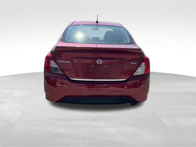 Used 2016 Nissan Versa SV FWD image 6