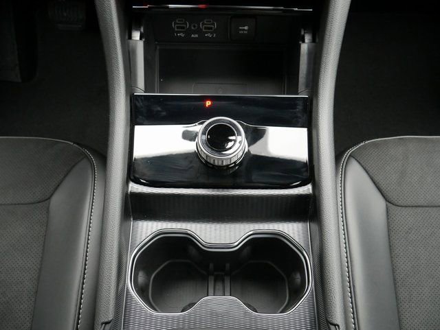 New 2025 Jeep Grand Cherokee Altitude image 18