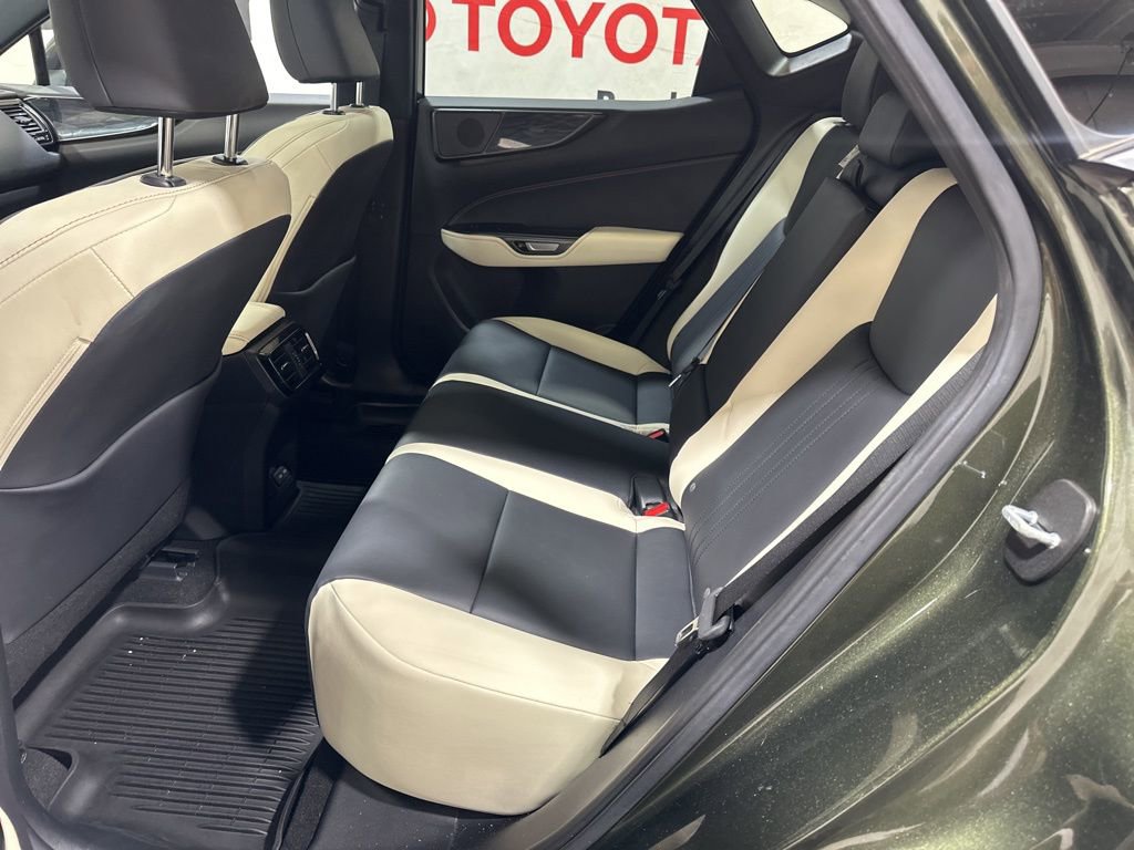 Used 2022 Lexus NX 350 AWD image 18