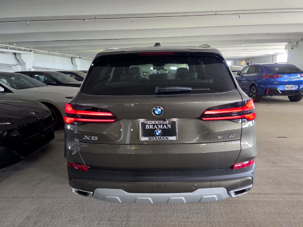 New 2026 BMW X5 xDrive40i AWD/4WD image 5