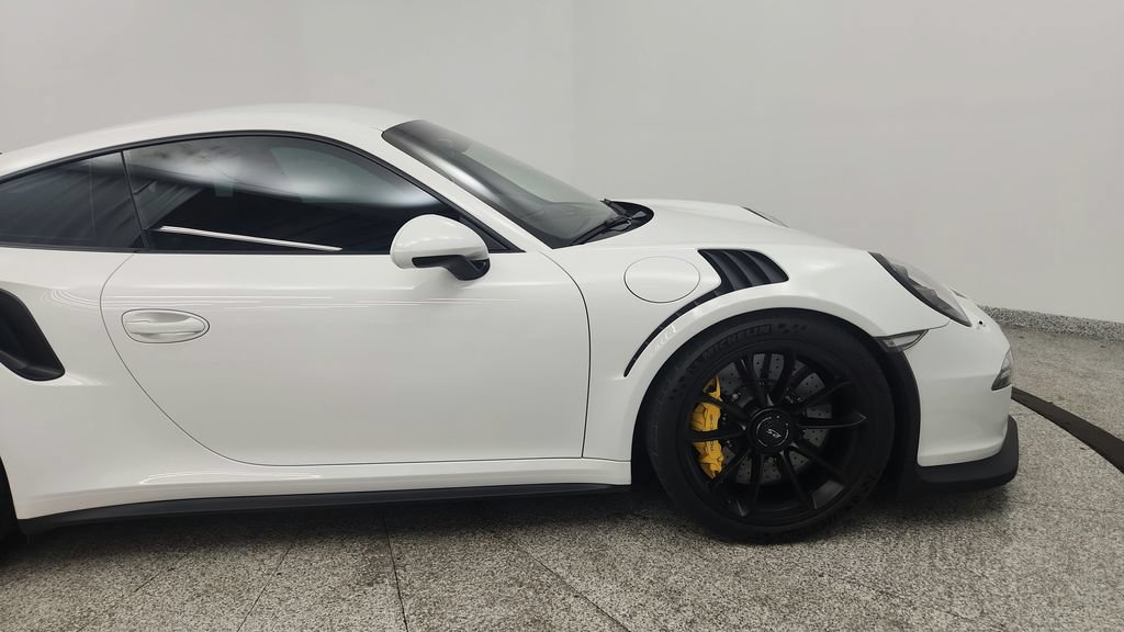 Used 2016 Porsche 911 GT3 RS RWD image 17