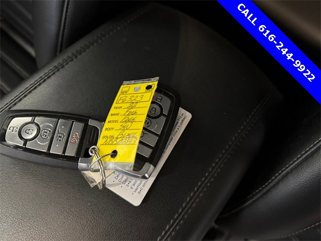 Used 2022 Ford Edge SEL w/ Convenience Package image 26