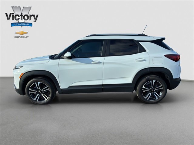 Used 2024 Chevrolet TrailBlazer LT w/ LT Cold Weather Package image 4