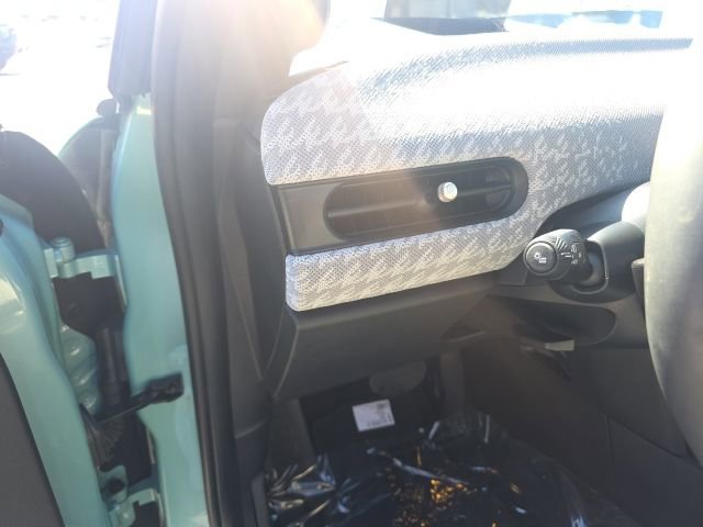 Used 2025 MINI Cooper S image 17