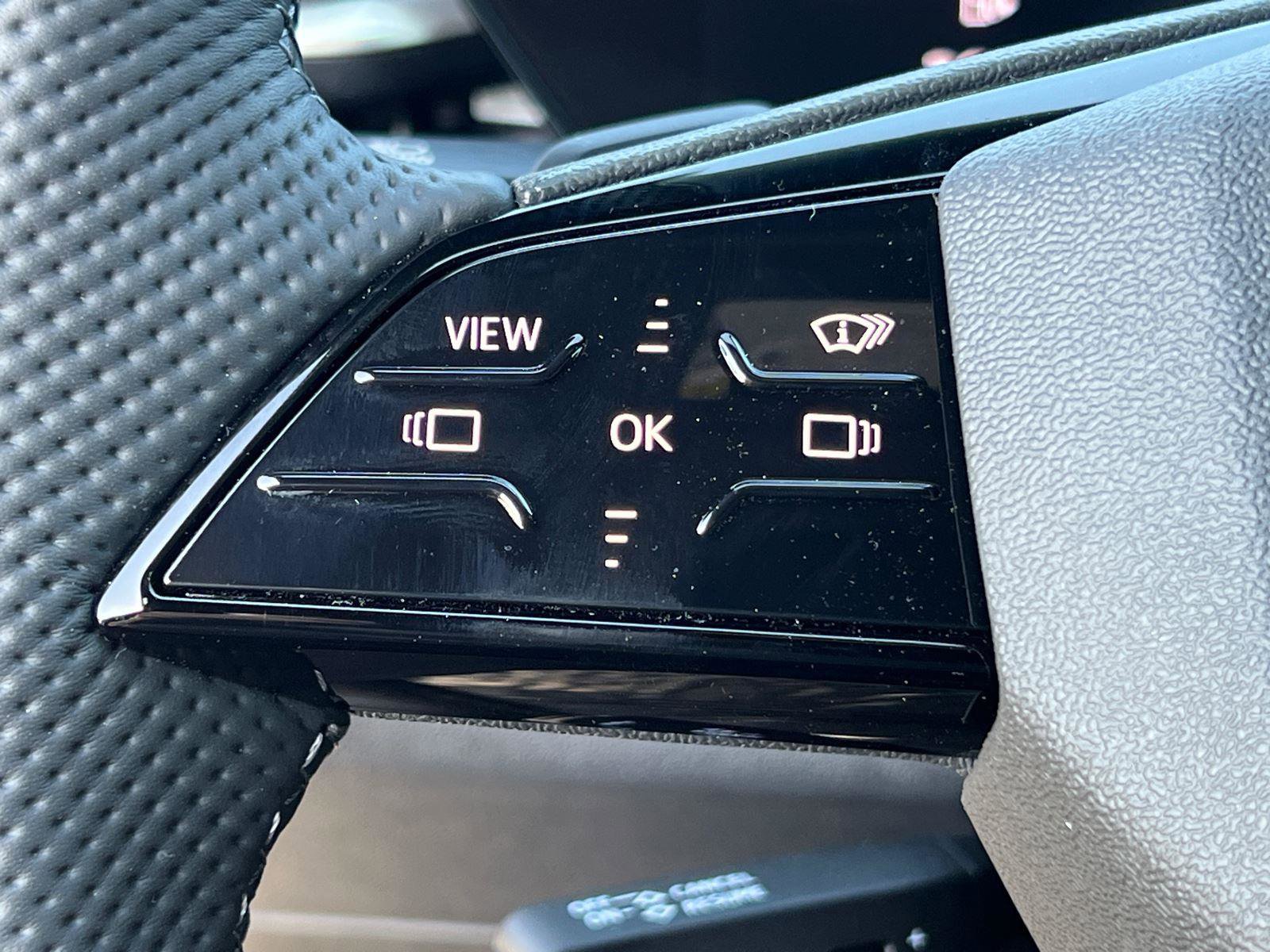 New 2025 Audi SQ5 Premium Plus AWD/4WD image 18