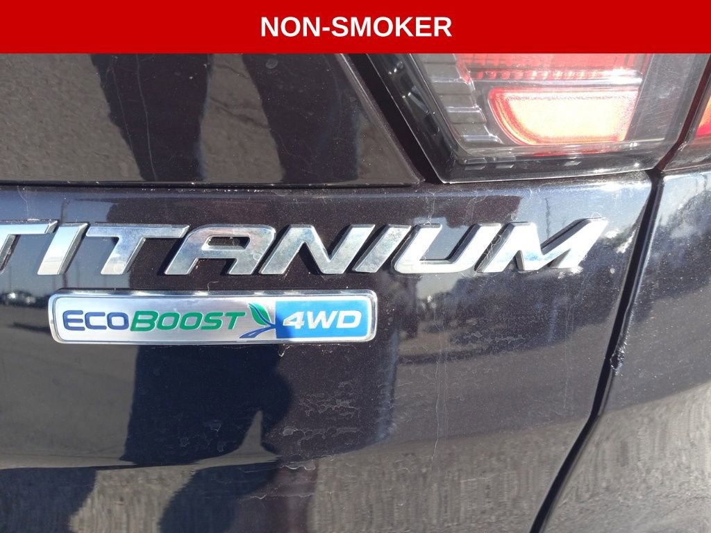Used 2019 Ford Escape Titanium image 8