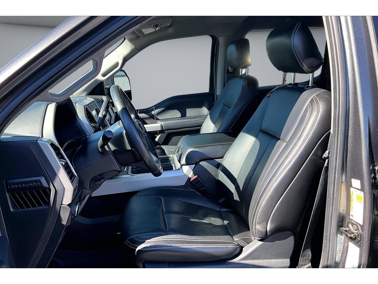 Used 2020 Ford F250 Lariat AWD/4WD image 34