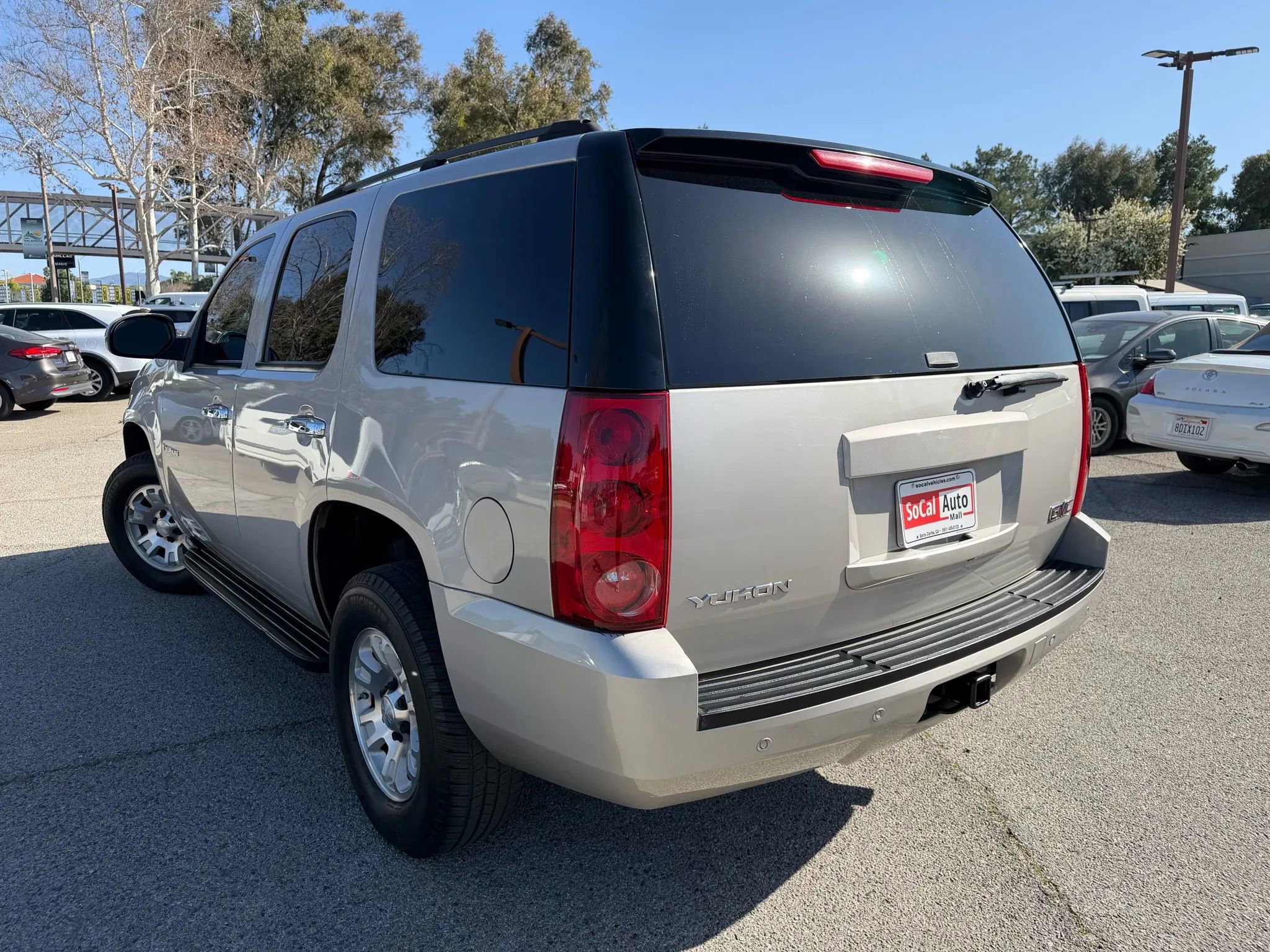 Used 2007 GMC Yukon SLE image 5