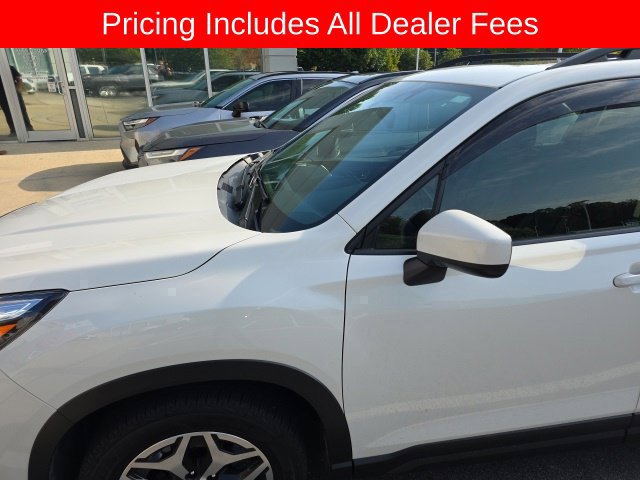 Used 2023 Subaru Forester Premium AWD/4WD image 19
