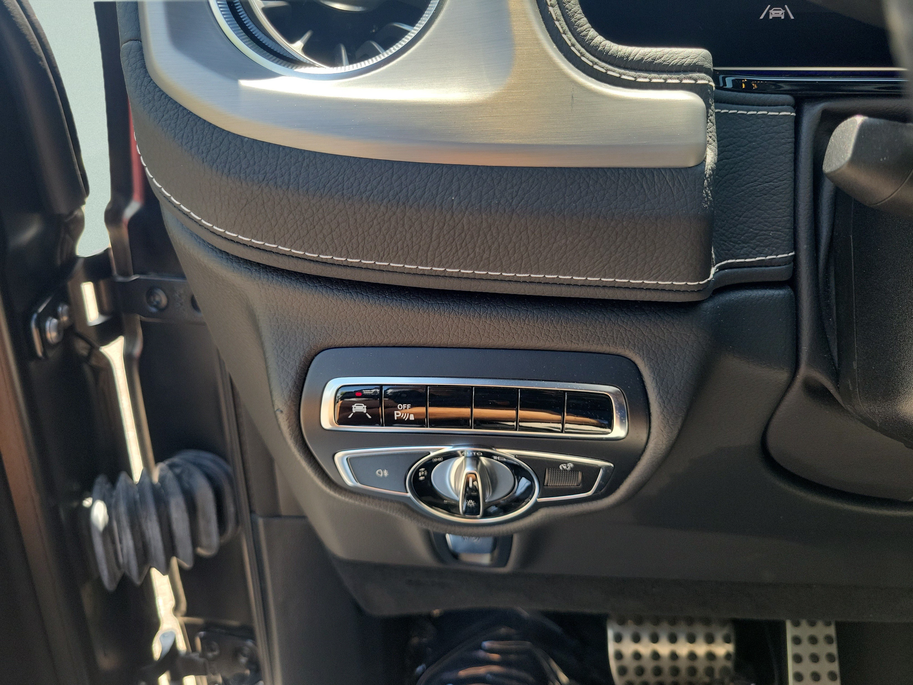 Certified 2024 Mercedes-Benz G 63 AMG 4MATIC image 25