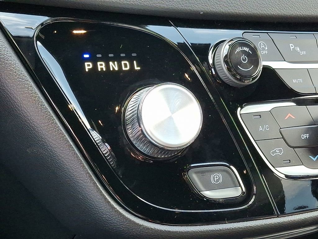 New 2026 Chrysler Voyager LX FWD image 11