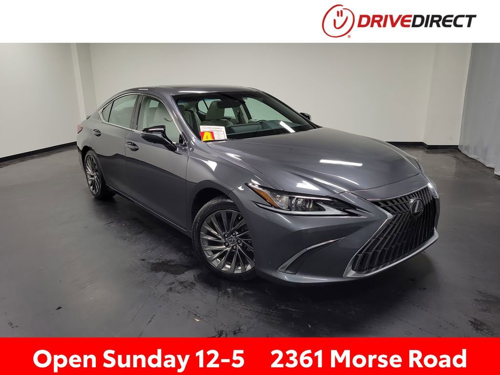 Used 2024 Lexus ES 300h w/ Technology Package