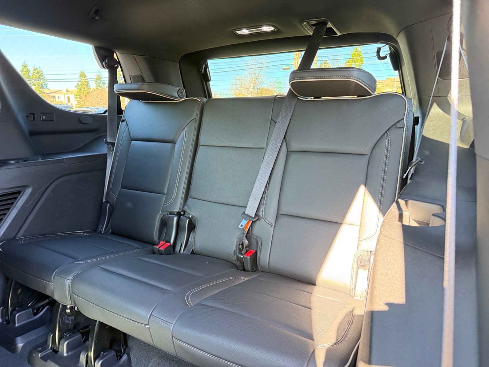 Used 2023 GMC Yukon SLT image 21