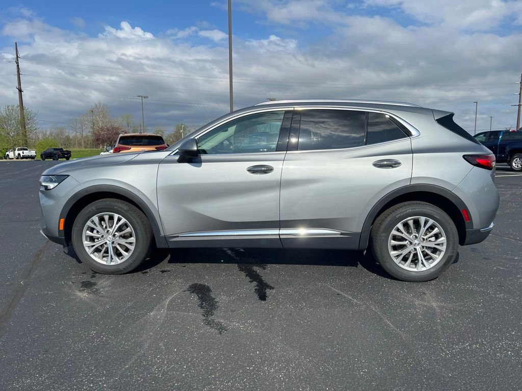 Used 2023 Buick Envision Preferred image 3
