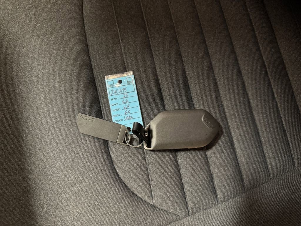 Certified 2025 Kia K4 EX FWD image 32