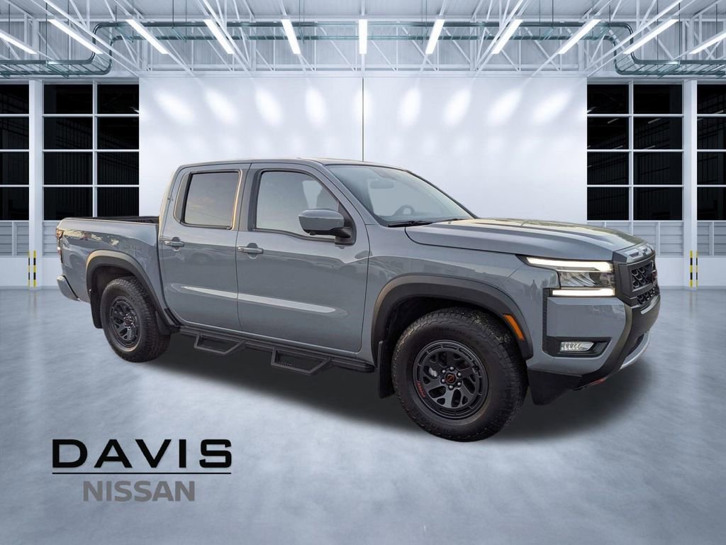 Used 2025 Nissan Frontier Pro-X w/ Pro Convenience Package