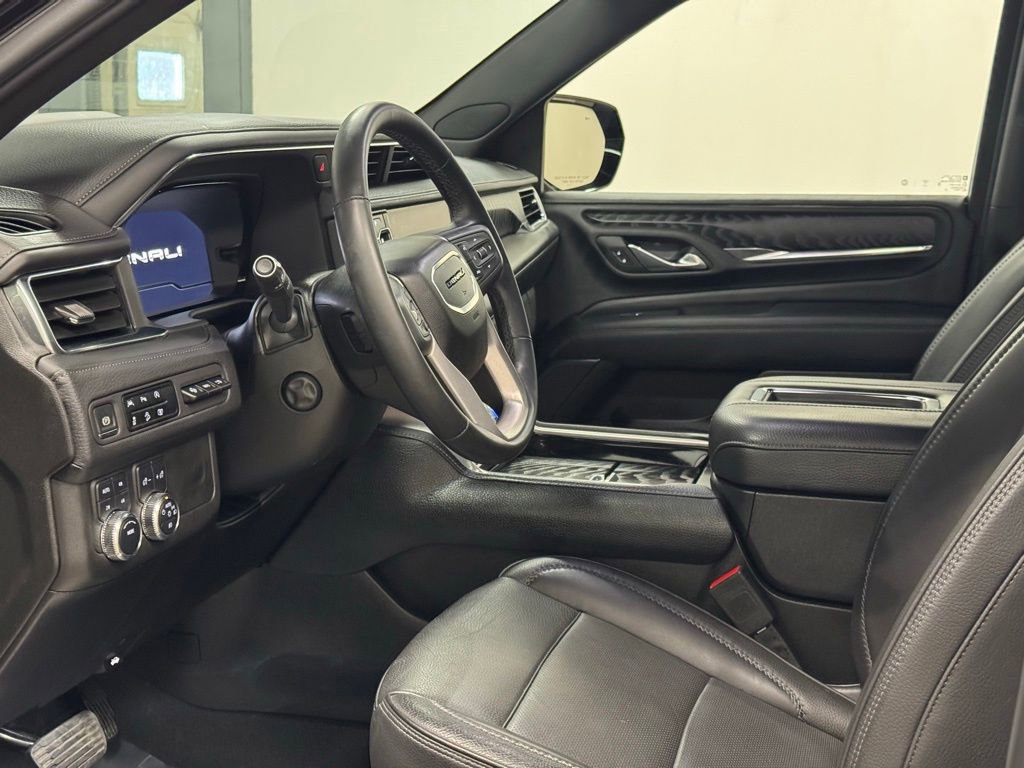 Certified 2024 GMC Yukon Denali image 10