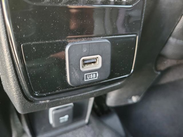 Used 2024 Jeep Compass Limited AWD/4WD image 16