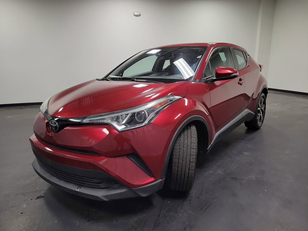 Used 2018 Toyota C-HR XLE image 4
