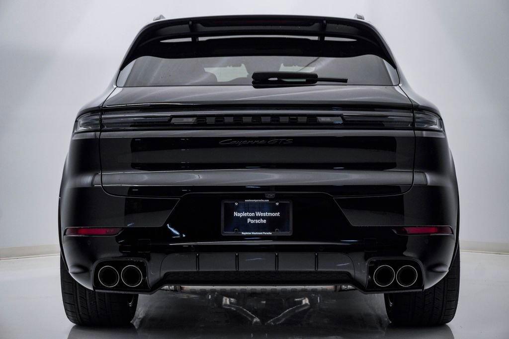 New 2026 Porsche Cayenne GTS image 10