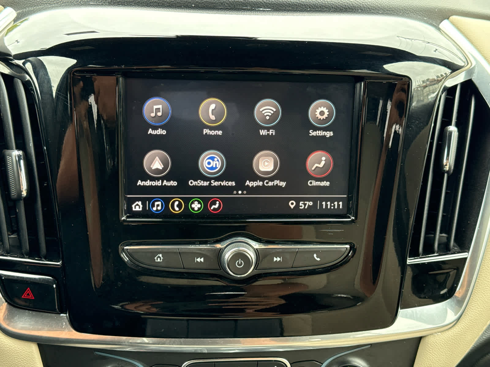 Used 2023 Chevrolet Traverse LS image 19