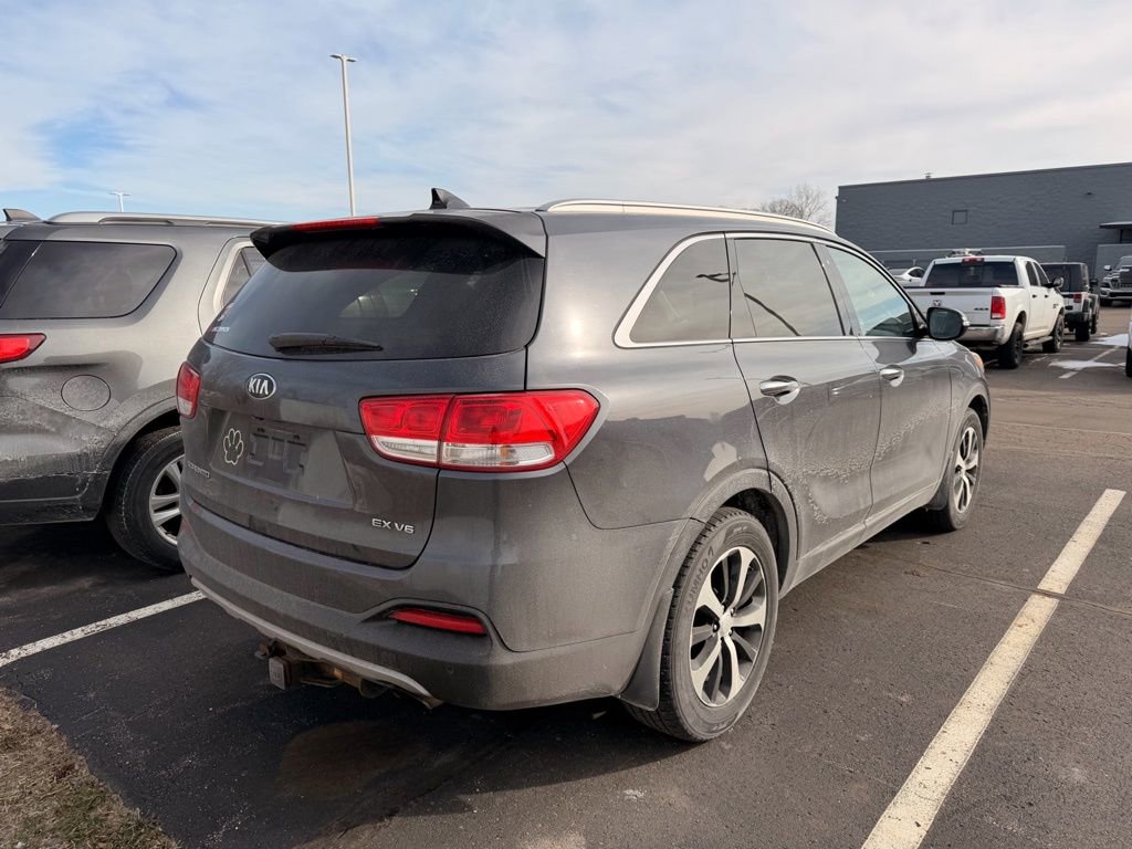 Used 2016 Kia Sorento EX FWD image 6