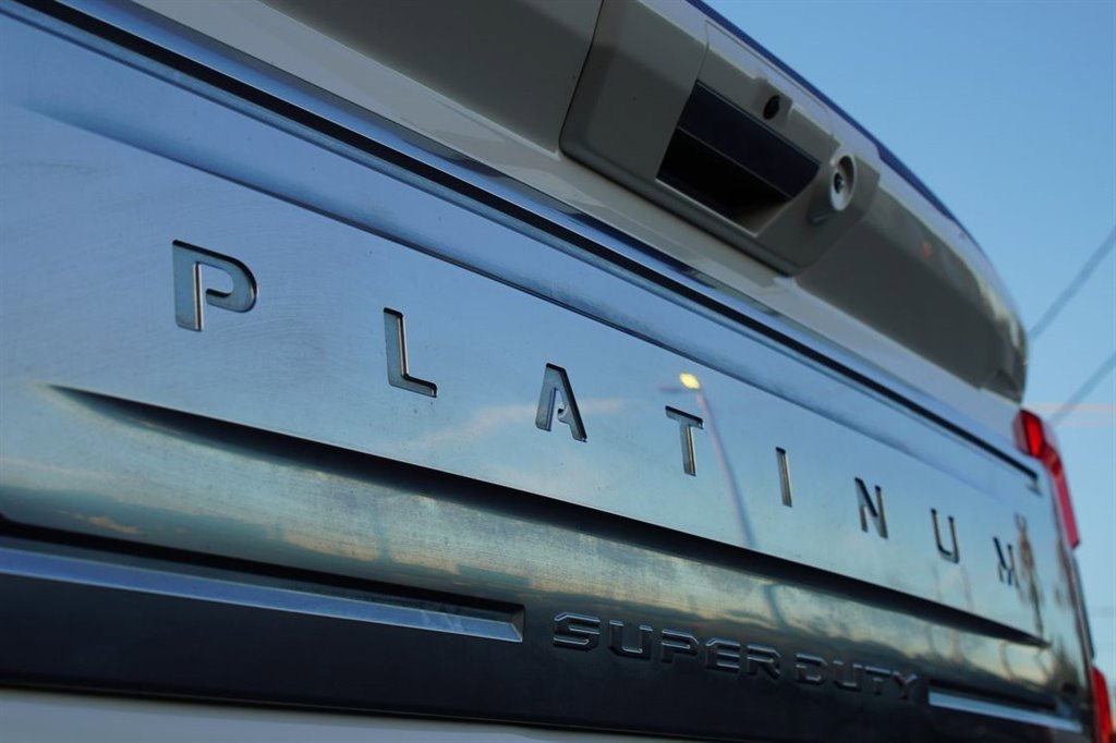 Used 2024 Ford F450 Platinum w/ FX4 Off-Road Package image 46