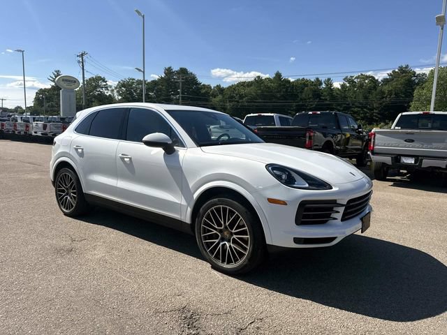Used 2022 Porsche Cayenne AWD/4WD image 1