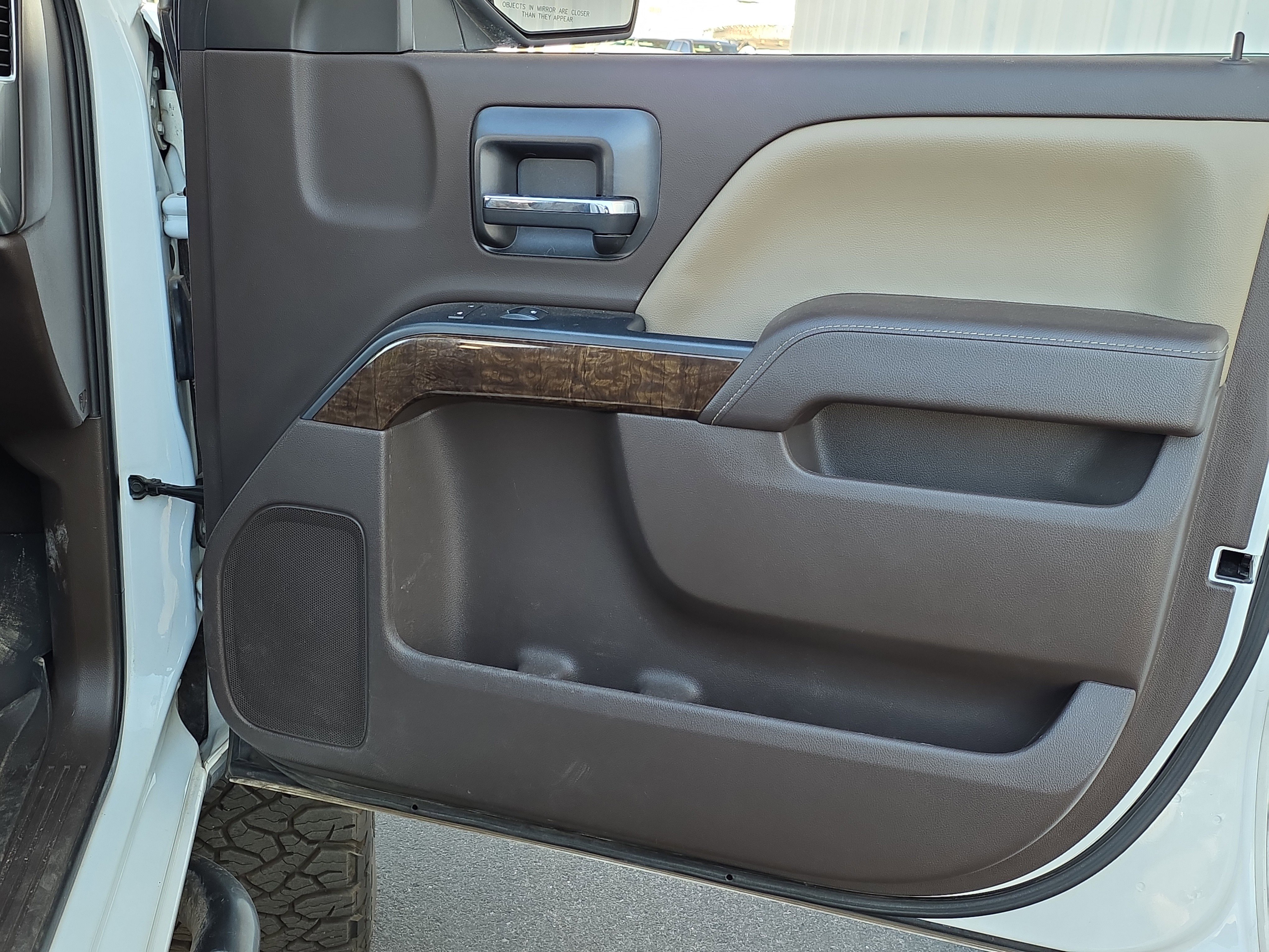 Used 2018 Chevrolet Silverado 1500 LT w/ All Star Edition image 25